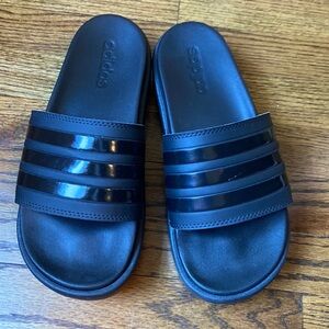 Adidas Adilette Platform slides sz 8